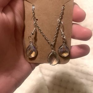 Rhinestone/crystal pendant Necklace dangle earring set